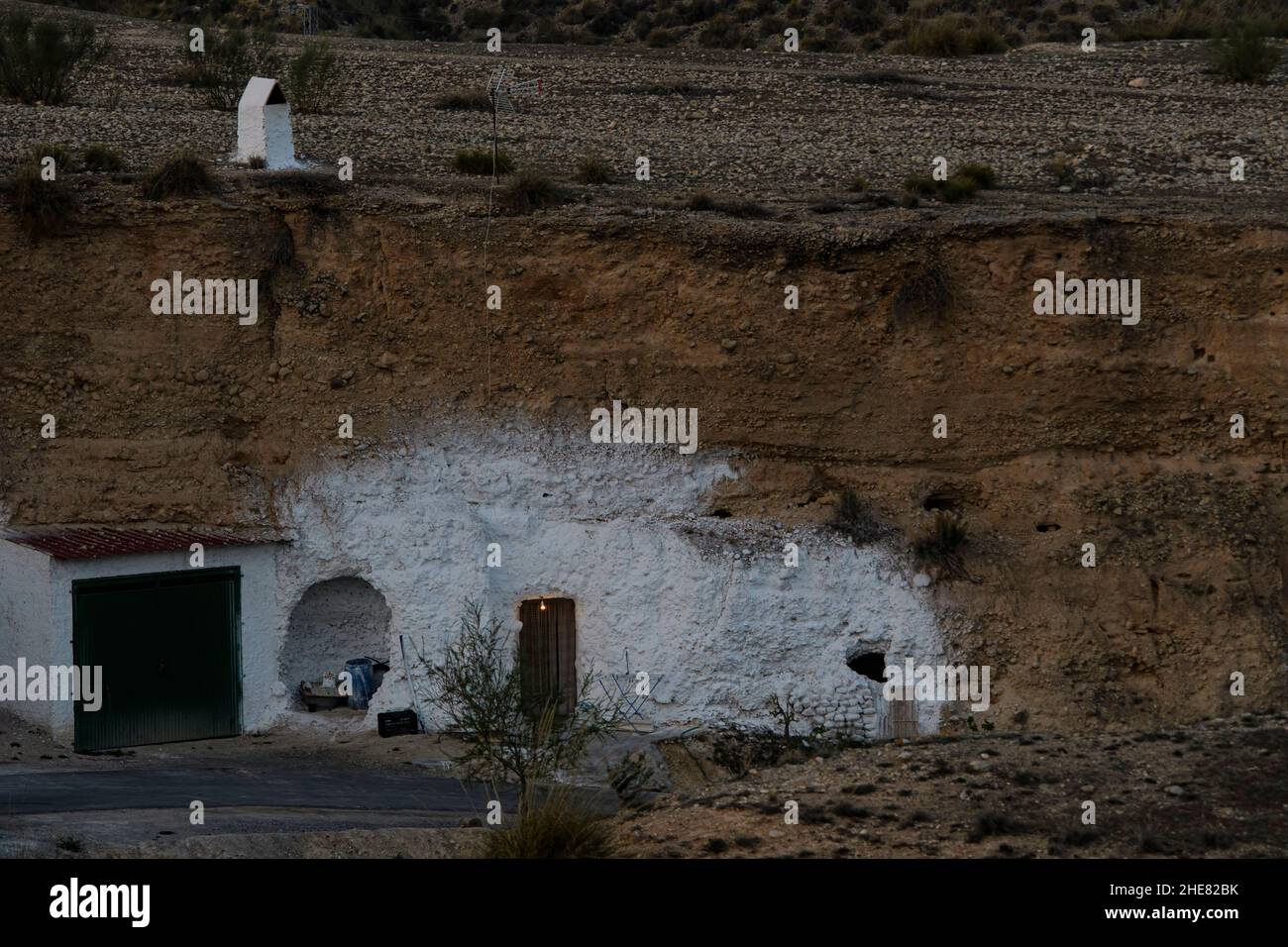 Troglodita grotta dimora a Villanueva de las Torres, Granada Foto Stock