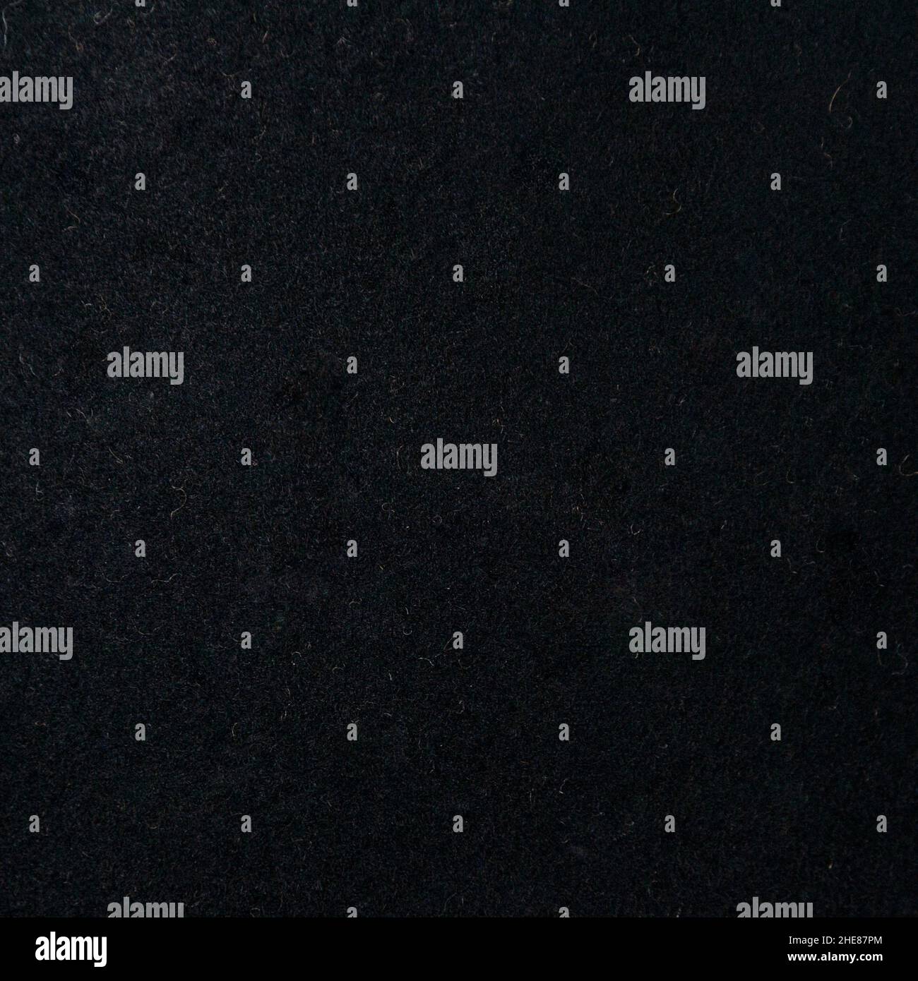 Frammento di materiale sintetico nero verydark denso e liscio Foto Stock
