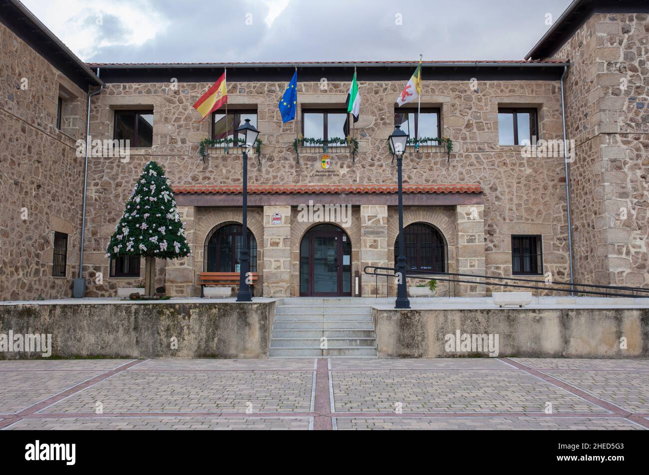 Cabezuela, Spagna - 9th gennaio 2022: Cabezuela del Valle Municipio, Extremadura, Spagna. Dichiarato un luogo di interesse storico-artistico Foto Stock