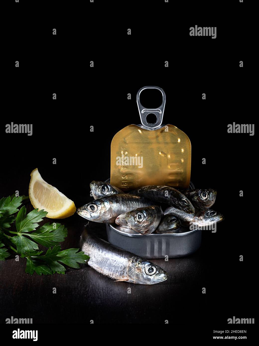 Sardine con verdure fresche Foto Stock