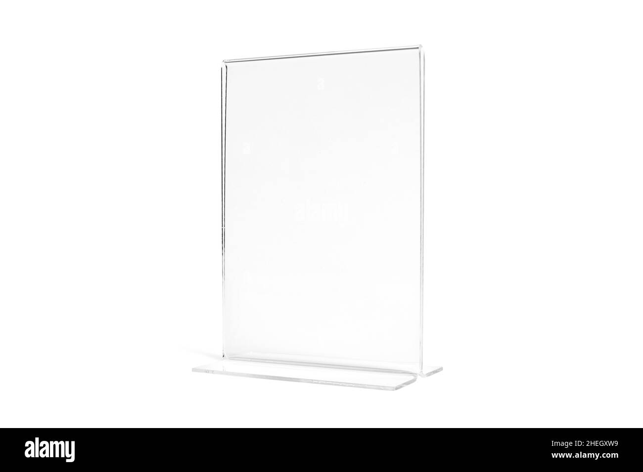 Display da scrivania trasparente verticale isolato su sfondo bianco. Banner stand pubblicitario. Modello di simulazione. Vista frontale. Porta menu tenda da tavolo T Foto Stock