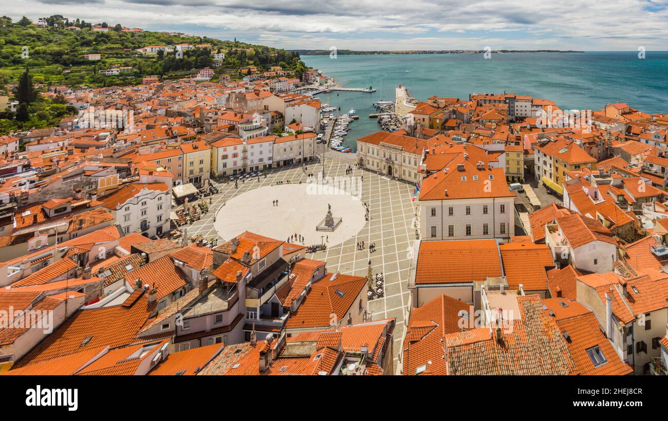 Veduta aerea della città di Pirano, Slovenia Foto Stock