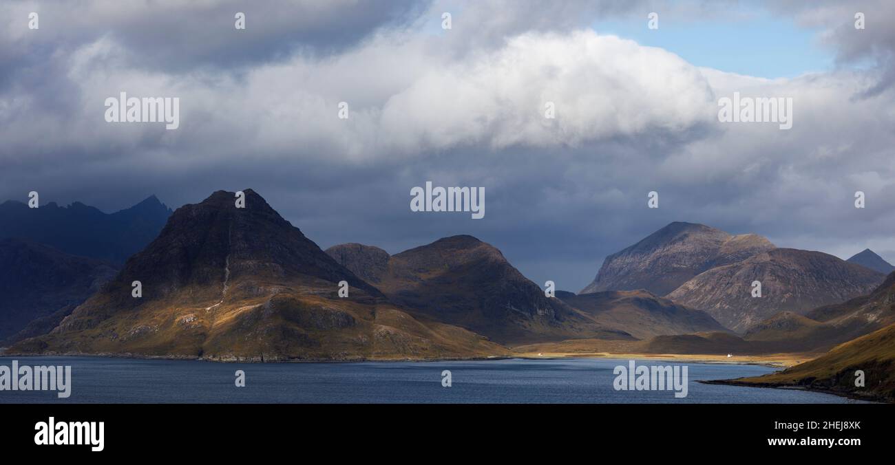 Panorama, Loch Scavaig, Black Cuillin, Camasunary, Isola di Skye, Scozia Foto Stock