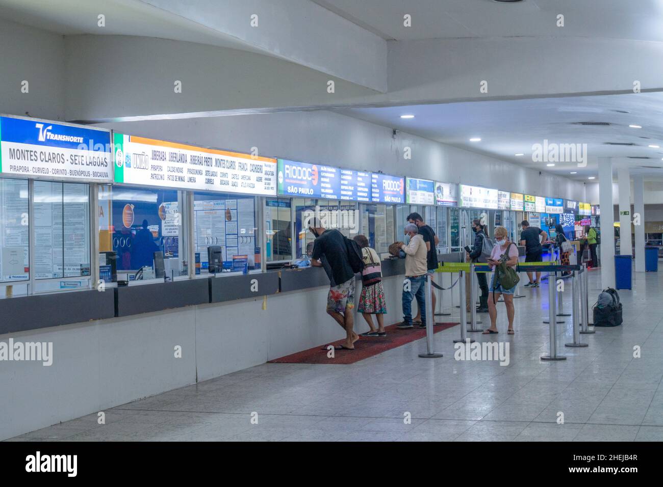 Biglietteria all'interno del terminal degli autobus di Rio de Janeiro Novo Rio (Rodoviaria), Santo Cristo, Rio de Janeiro, Brasile Foto Stock