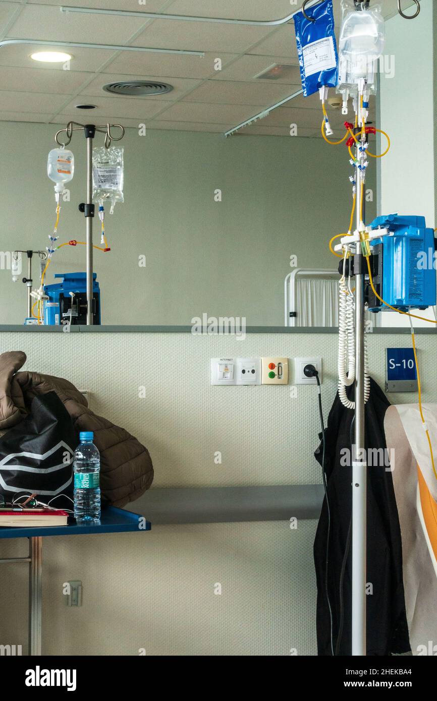 sala di trattamento per chemoterapia all'ospedale di torrevieja Foto Stock