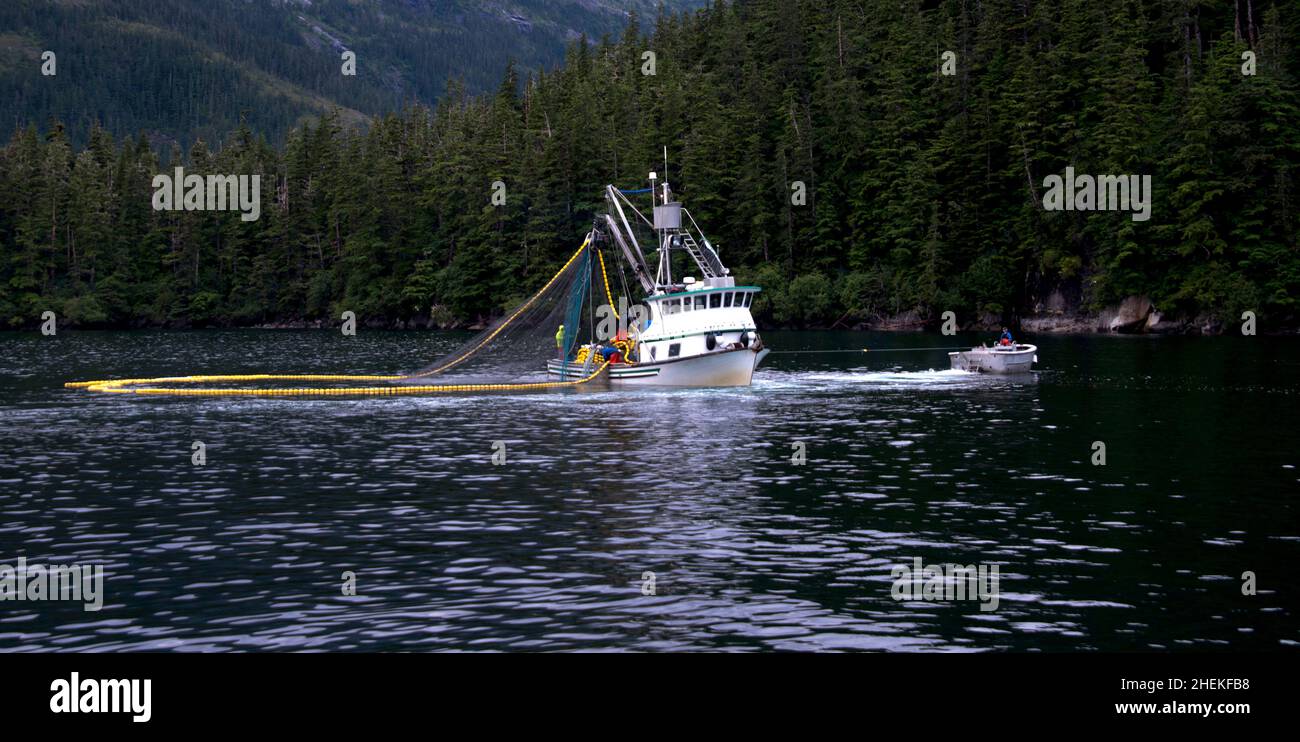 Pesca nella Senna nelle acque dell'Alaska Foto Stock