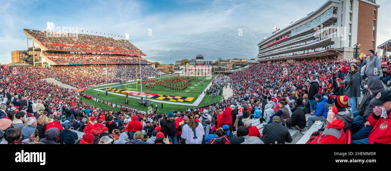 Spettacolo di halftime in una partita di football della University of Maryland Foto Stock