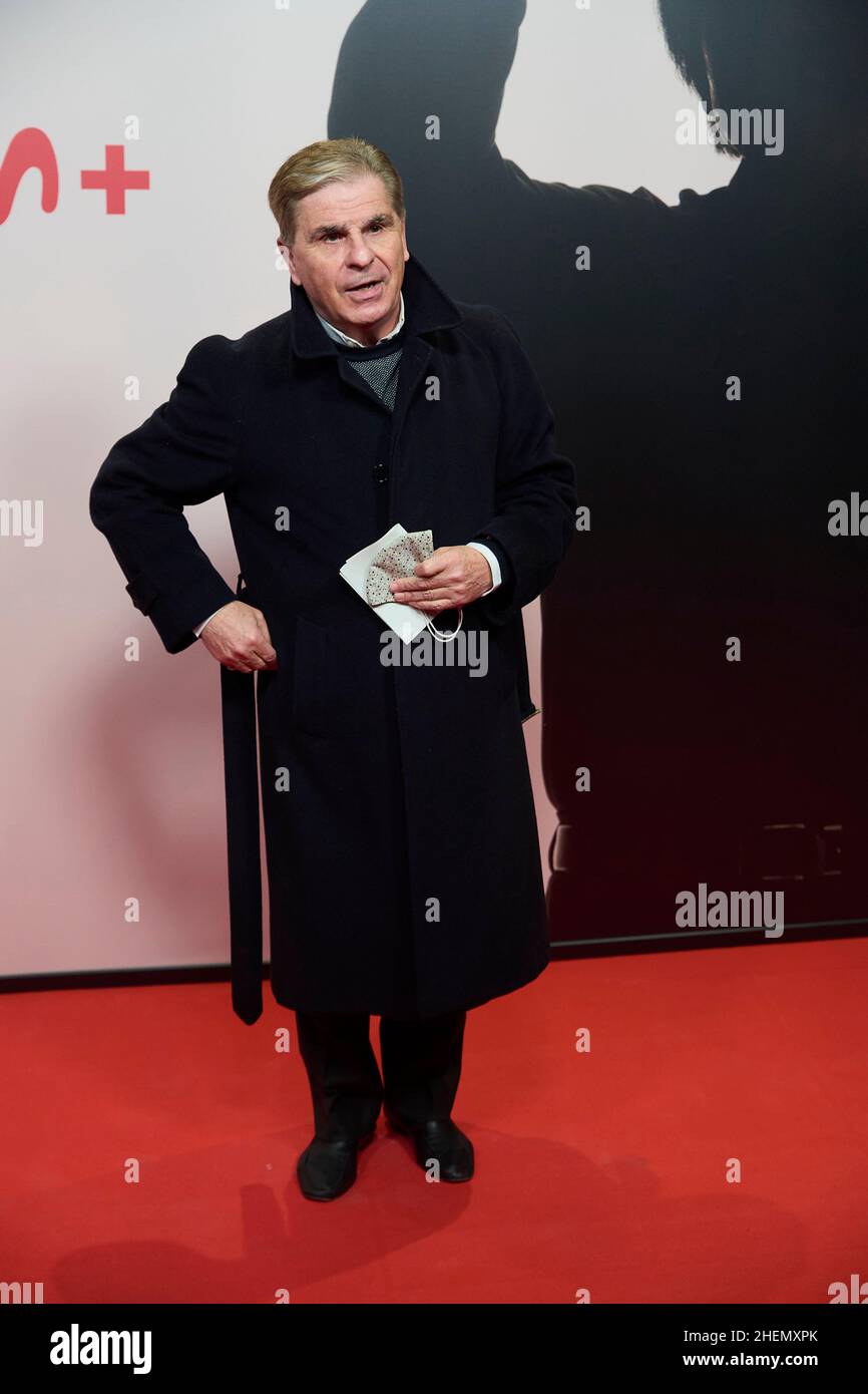 11 gennaio 2022, Madrid, Madrid, Spagna: Pedro Ruiz partecipa alla prima 'Raphaelismo' al Callao Cinema il 11 gennaio 2022 a Madrid, Spagna (Credit Image: © Jack Abuin/ZUMA Press Wire) Foto Stock