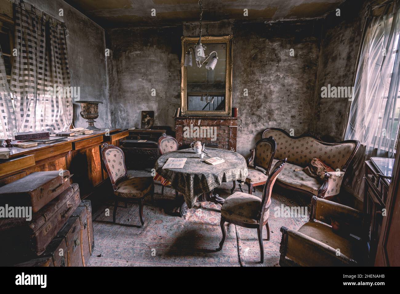 UrbEx, antica casa abbandonata in Belgio. Foto Stock