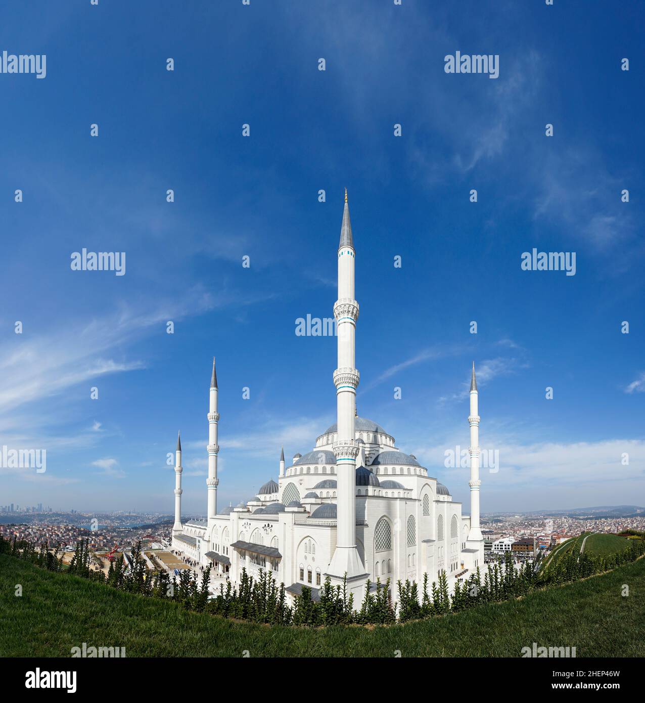 Una vista panoramica della moschea più grande della Turchia. Foto Stock