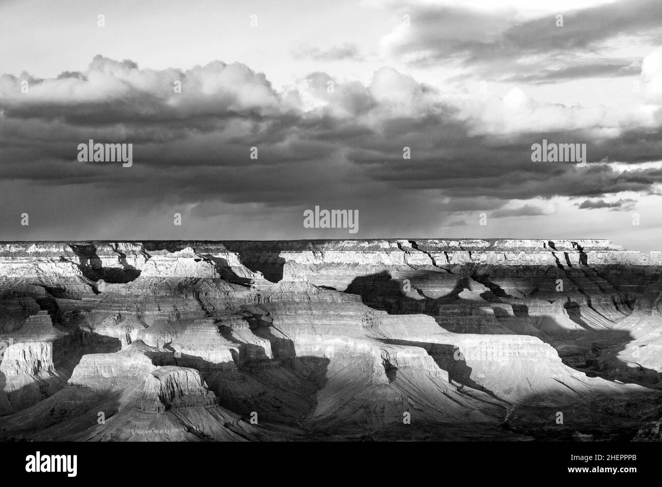 Vista sul Grand Canyon alla luce del tardo pomeriggio Foto Stock