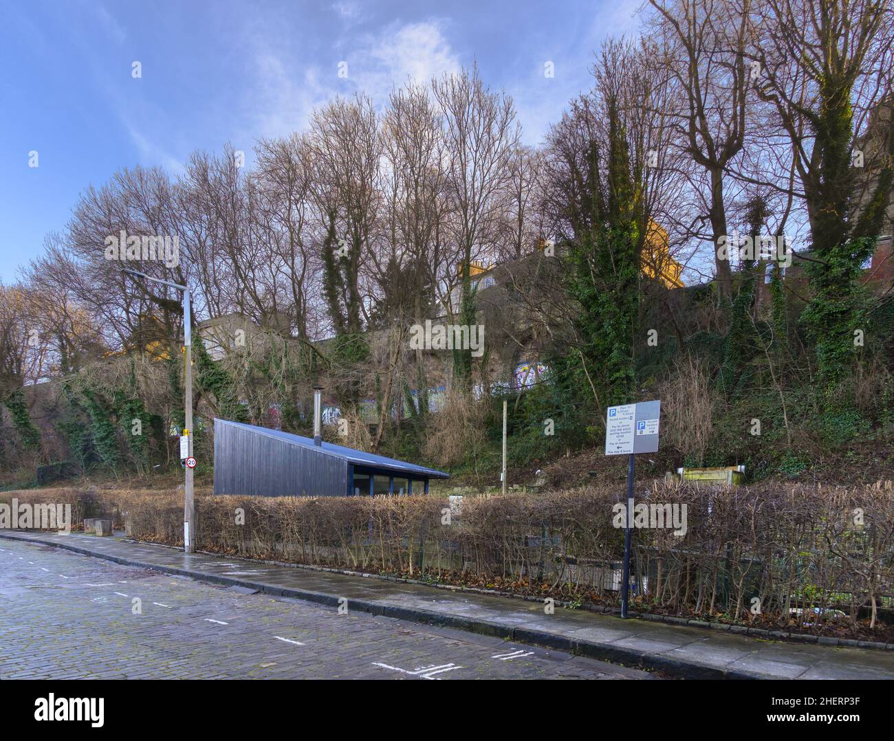 Edinburgh, Scotland, UK - capanna d'incontro con l'Allotment di Sutherland Hussey Architects Foto Stock