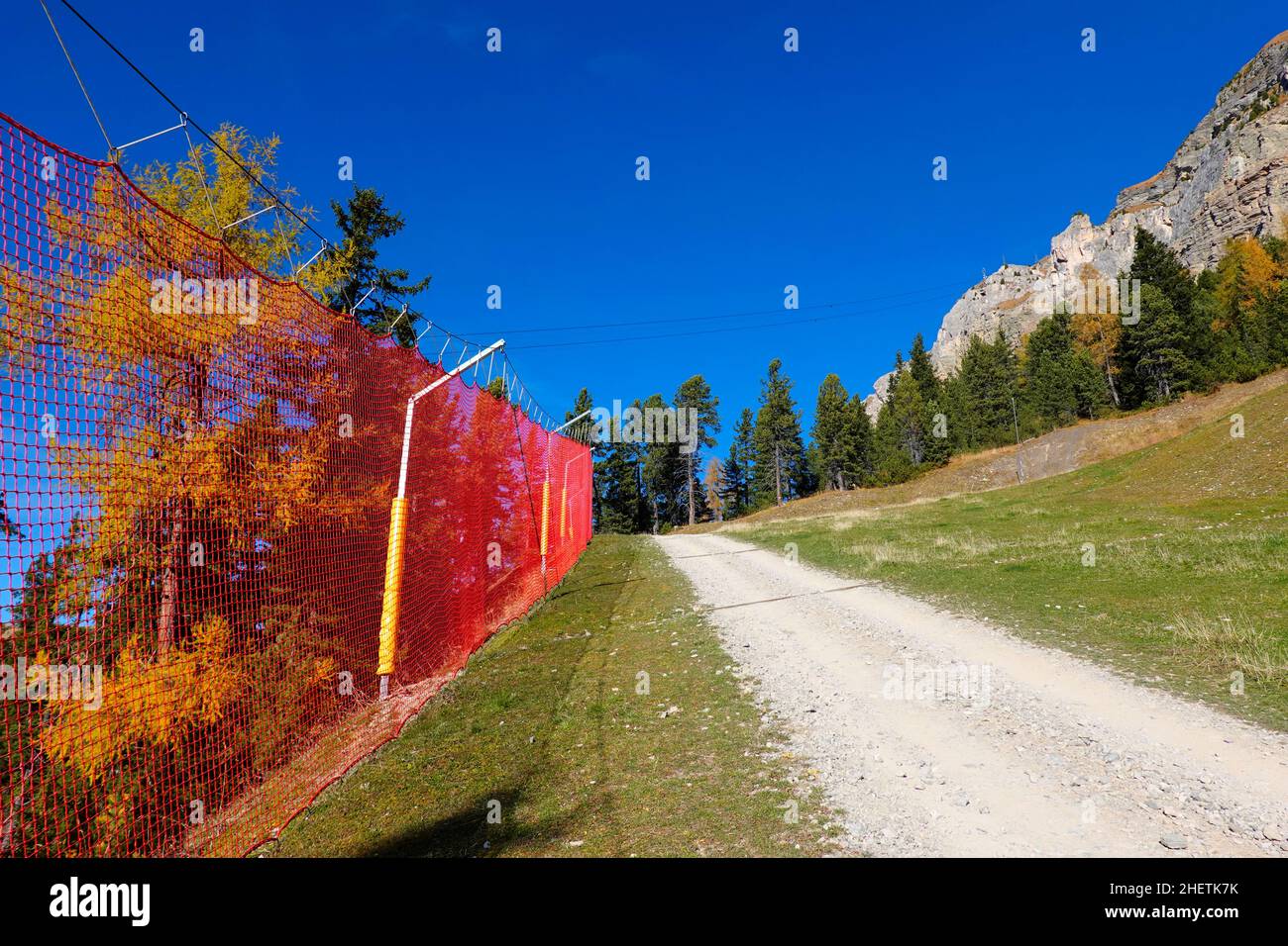 Piste da sci in autunno a Seceda, Dolomiti, Italia Foto Stock