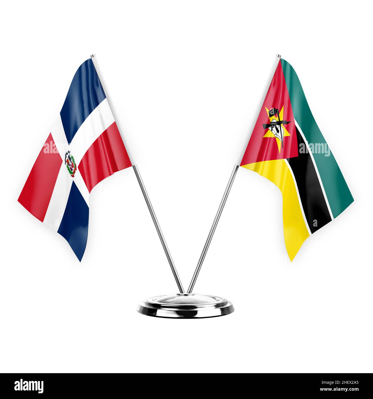 Due bandiere di tabella isolate su sfondo bianco 3D illustrazione, repubblica dominicana e mozambico Foto Stock