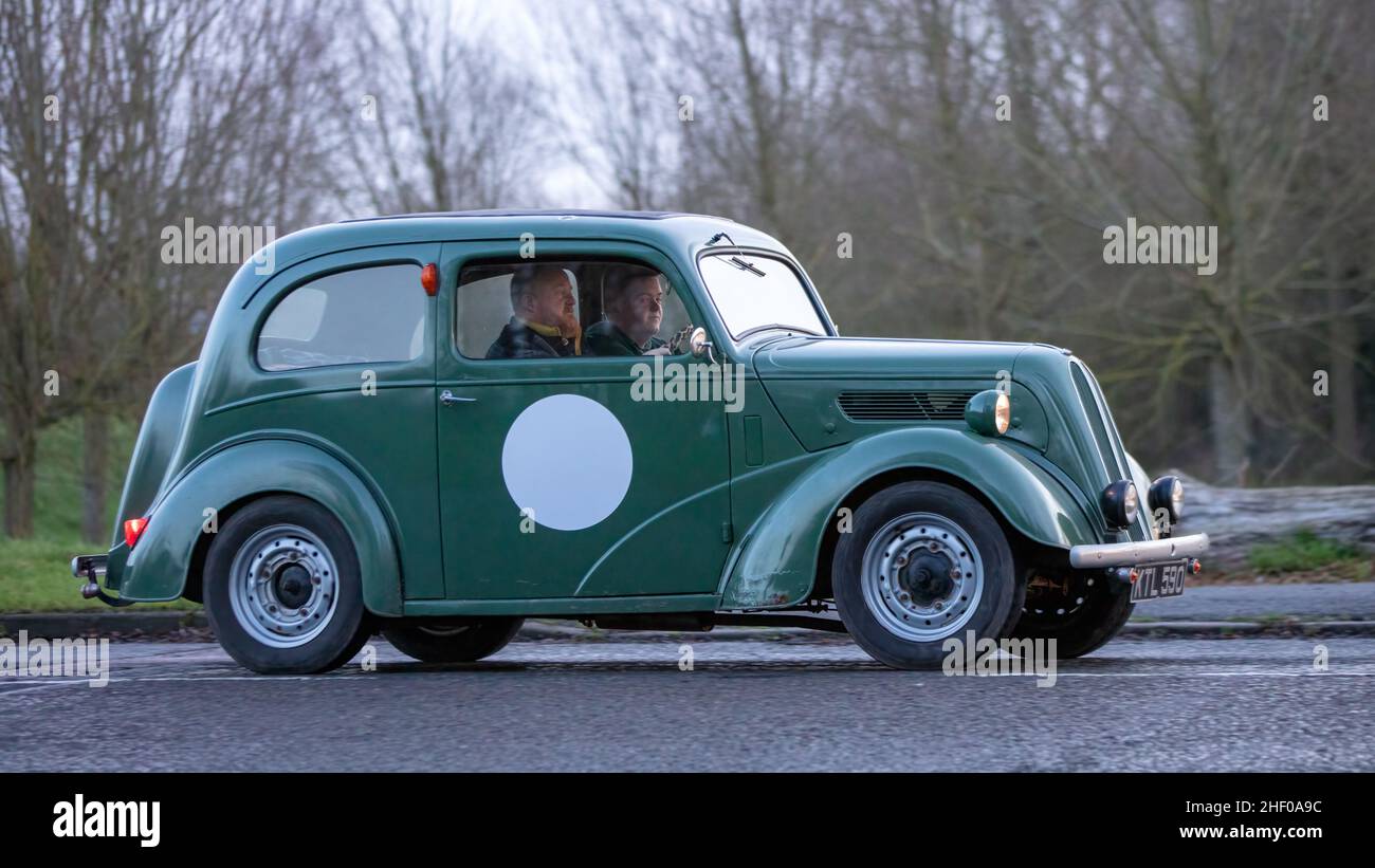 1955 Ford popolare auto classica Foto Stock