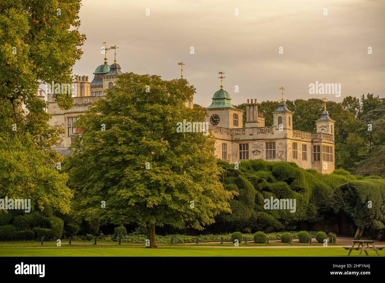 Audley End House Saffron Waldon al tramonto Foto Stock