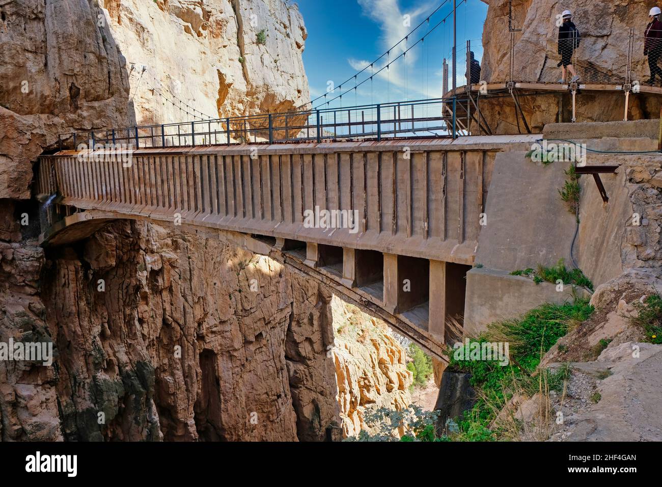 Ponte nella gola del Caminito del Rey in Spagna Foto Stock
