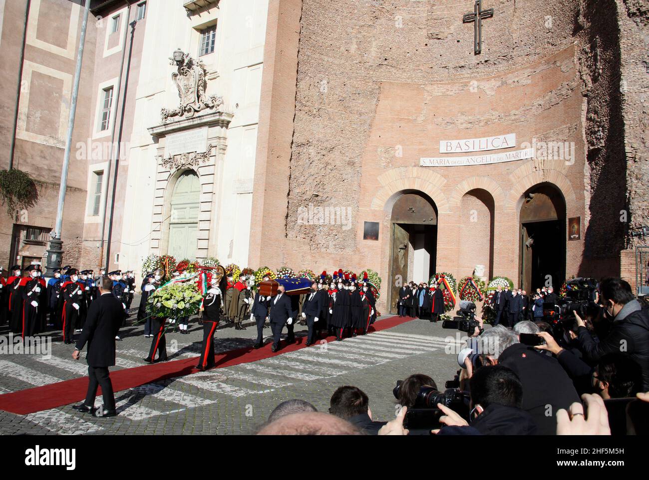 Roma, Italia. 14th Jan 2022. Roma, funerali del Presidente del Parlamento europeo David Sassoli nella foto: Credit: Independent Photo Agency/Alamy Live News Foto Stock