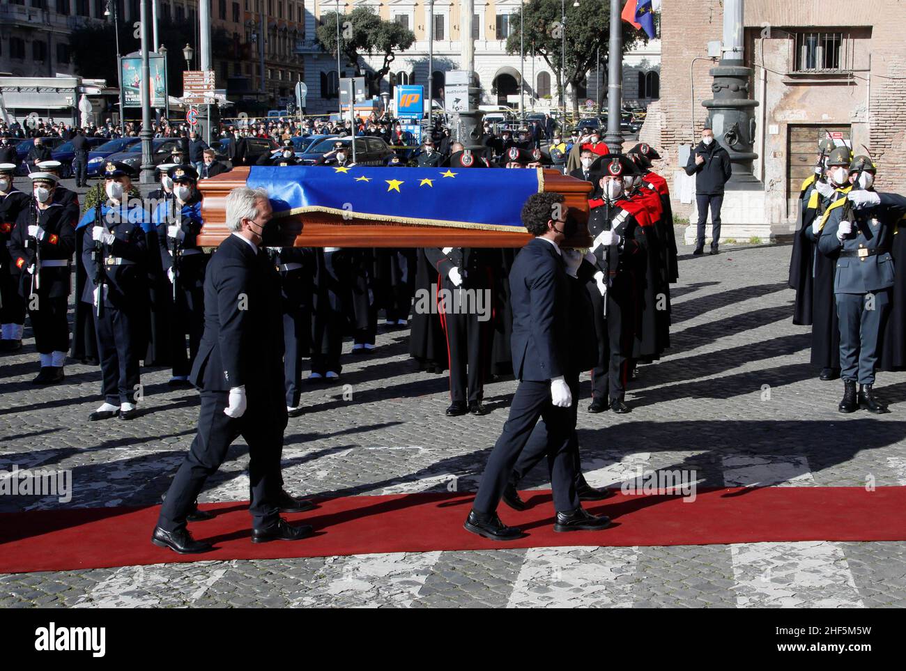 Roma, Italia. 14th Jan 2022. Roma, funerali del Presidente del Parlamento europeo David Sassoli nella foto: Credit: Independent Photo Agency/Alamy Live News Foto Stock