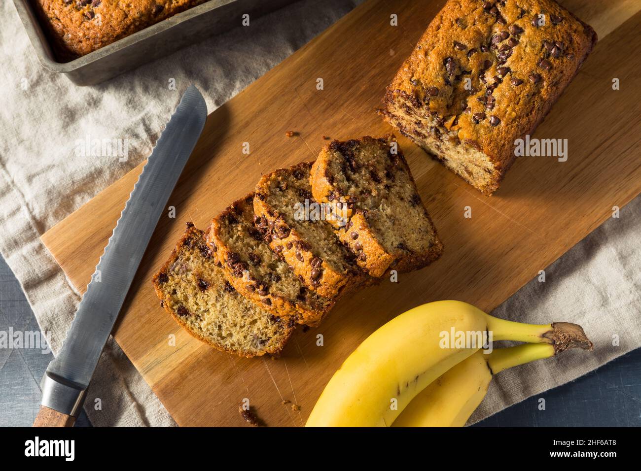 Pane Banana al cioccolato fatto in casa pronto a mangiare Foto Stock