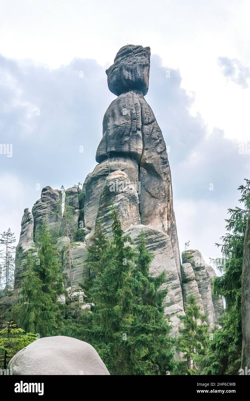 Sculture naturali nella città delle Montagne Rocciose di Adrspach - Riserva Naturale Nazionale della Repubblica Ceca, Europa. Foto Stock