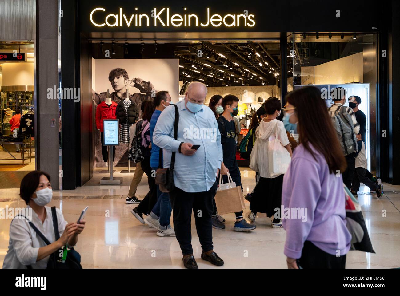 Calvin klein jeans store immagini e fotografie stock ad alta risoluzione -  Alamy