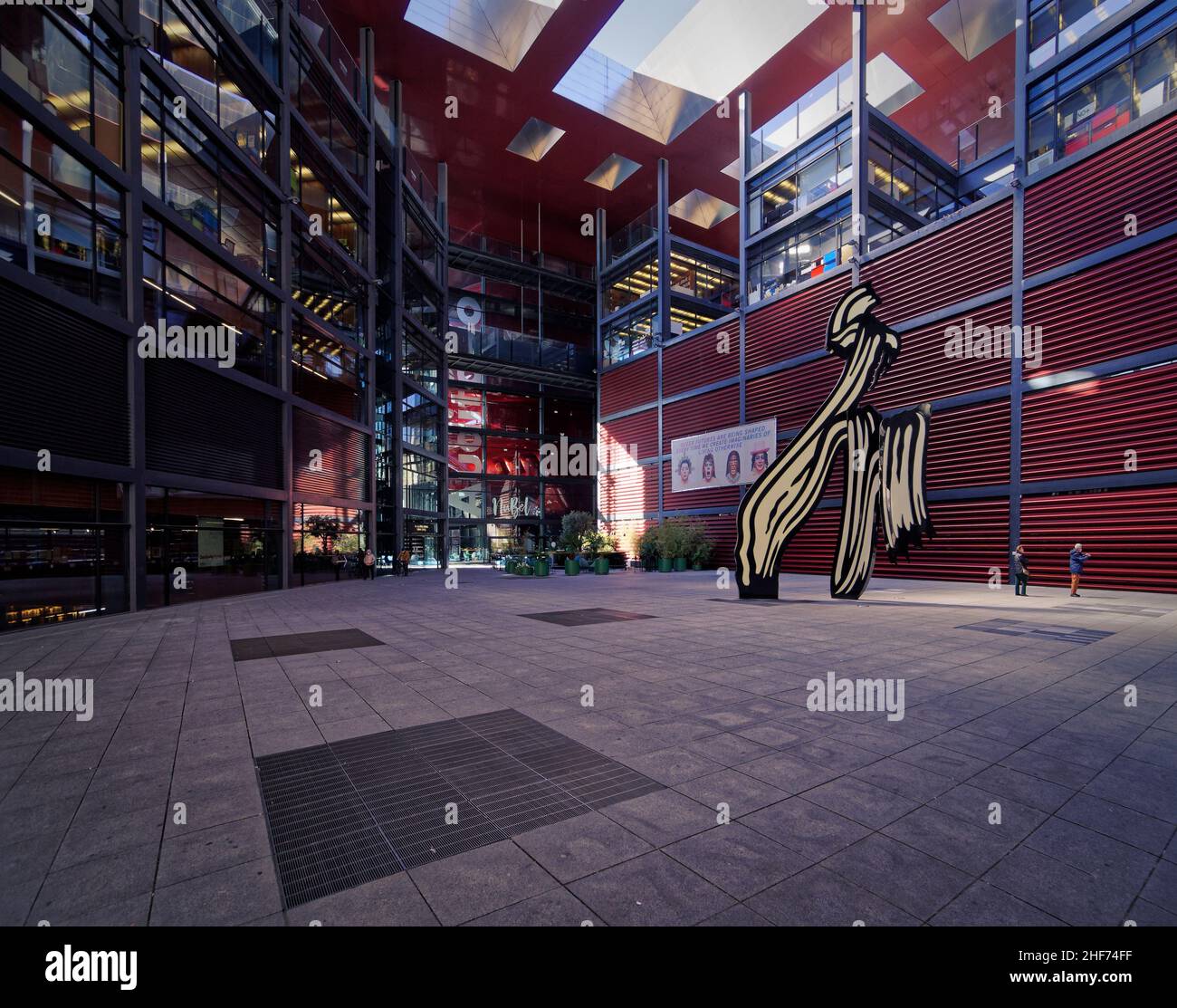 Madrid, Spagna. 14th Gennaio 2022. Museo del Centro Nazionale d'Arte Reina Sofia, edificio Nouvel. Foto Stock