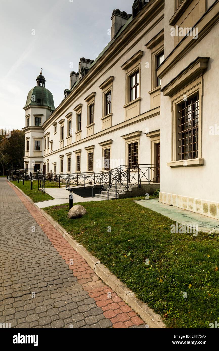 Europa, Polonia, Voivodato Masovian, Varsavia - Castello di Ujazdowski Foto Stock