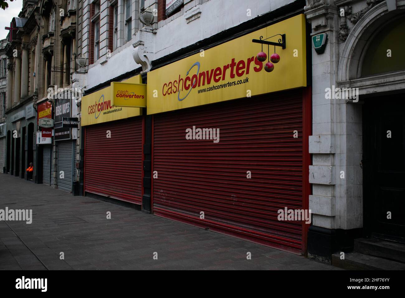 La cenere converte la parte anteriore del negozio Pawnbroker. Cash Converters International Limited è una società australiana di pawnbroking al dettaglio che fornisce anche prestiti giorno di paga Foto Stock