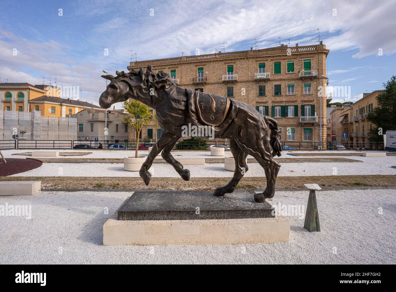 Mostra Dali nella Città Patrimonio Mondiale di Matera, Puglia, Italia Foto Stock