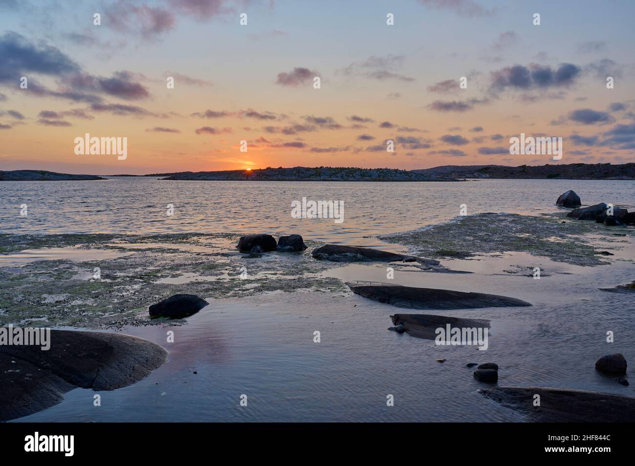 Arcipelago, arcipelago, rocce, mare, tramonto, Summer, Kungshamn, Skagerrak, Bohuslän, Västra Götalands Län, Vastra Gotaland, Svezia Foto Stock