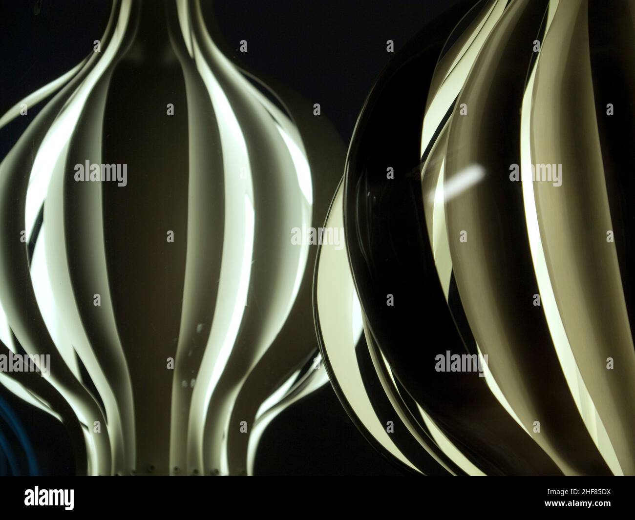 Lampada di design, luce e ombra, bagliore di luce Foto Stock