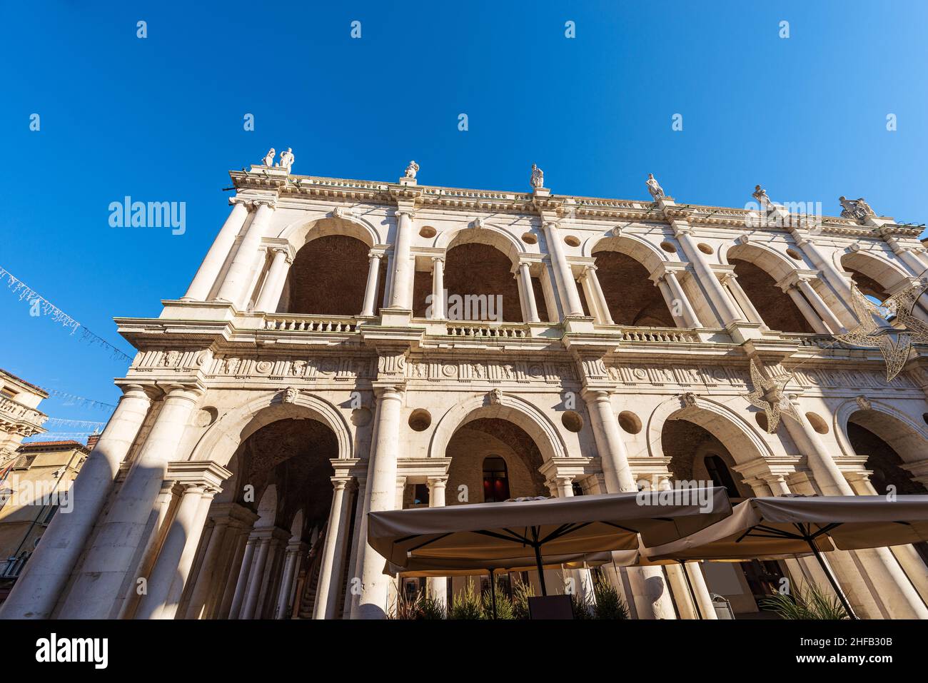 Vicenza centro, Basilica Palladiana dell'architetto Andrea Palladio in stile rinascimentale (1549-1614), Piazza dei Signori, Veneto, Italia, Europa. Foto Stock