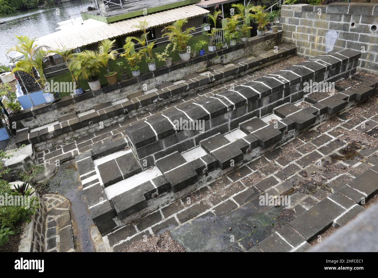 LE LAVOIR DE MAHÉBOURG, SITO HISTORIQUE ET PATRIMOINE CULTUREL Foto Stock