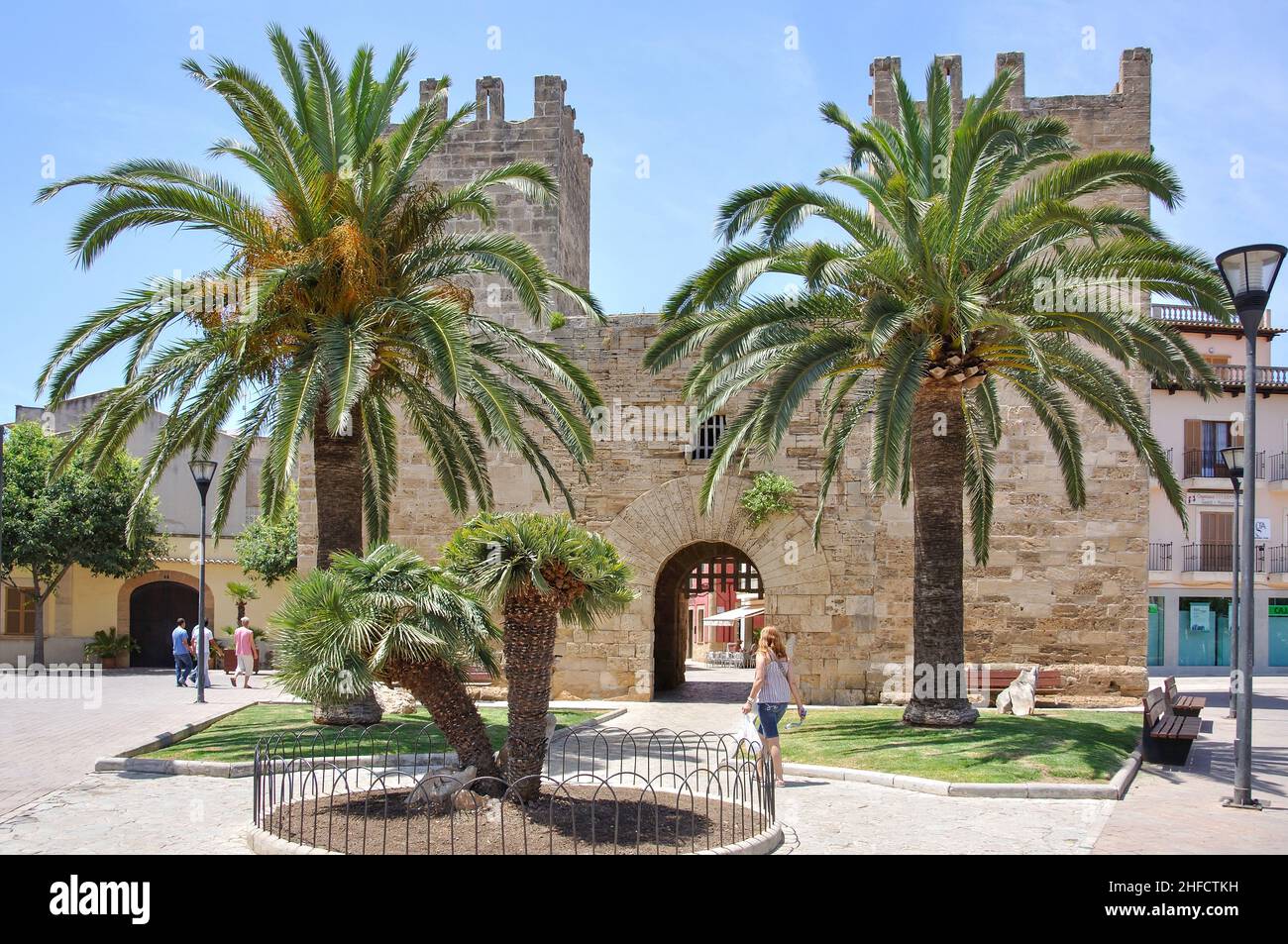 Città medievale di gate, Città Vecchia, Alcudia, Alcudia comune, Maiorca, isole Baleari, Spagna Foto Stock