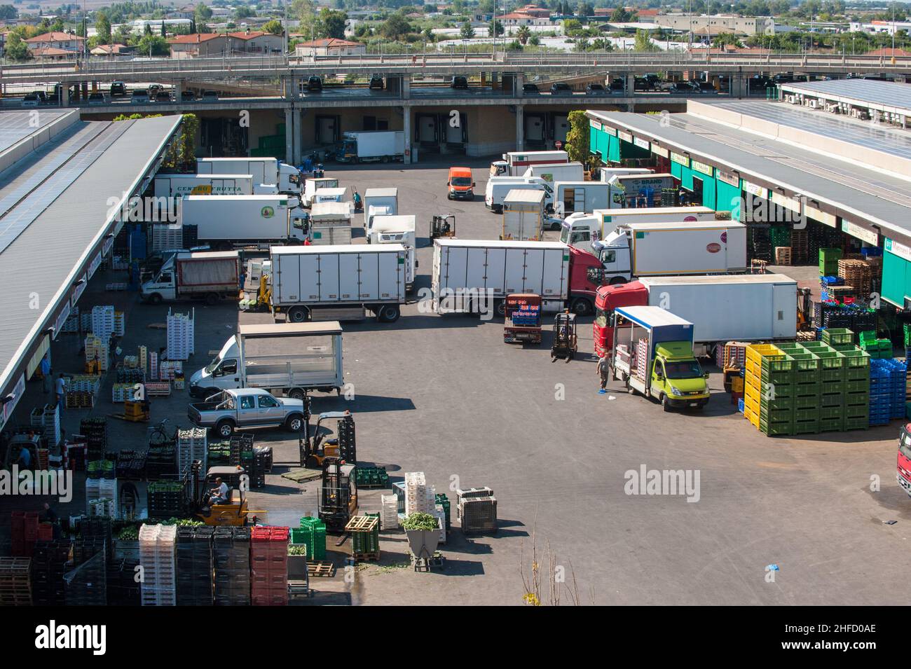 Fondi (LT), Italia 12/09/2019: Centro commerciale all'ingrosso di agribe MOF a Fondi. ©Andrea Sabbadini Foto Stock