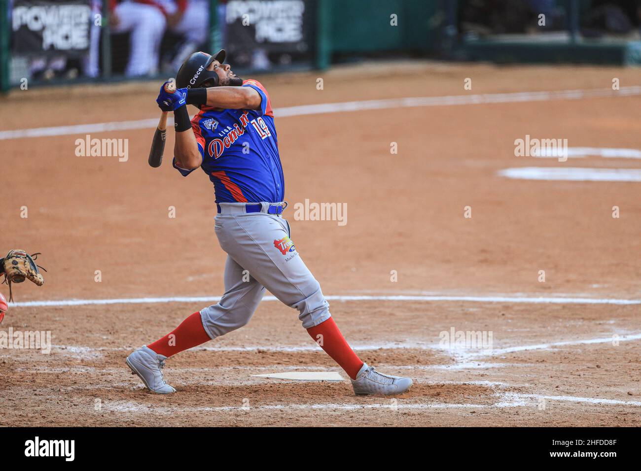 MAZATLAN, MESSICO - 02 FEBBRAIO: Melky Cabrera Las Águilas Cibaeñas, durante la partita tra Repubblica Dominicana e Panama come parte della Serie del Caribe 2021 al Teodoro Mariscal Stadium il 2 febbraio 2021 a Mazatlan, Messico. (Foto di Luis Gutierrez/Norte foto) Foto Stock