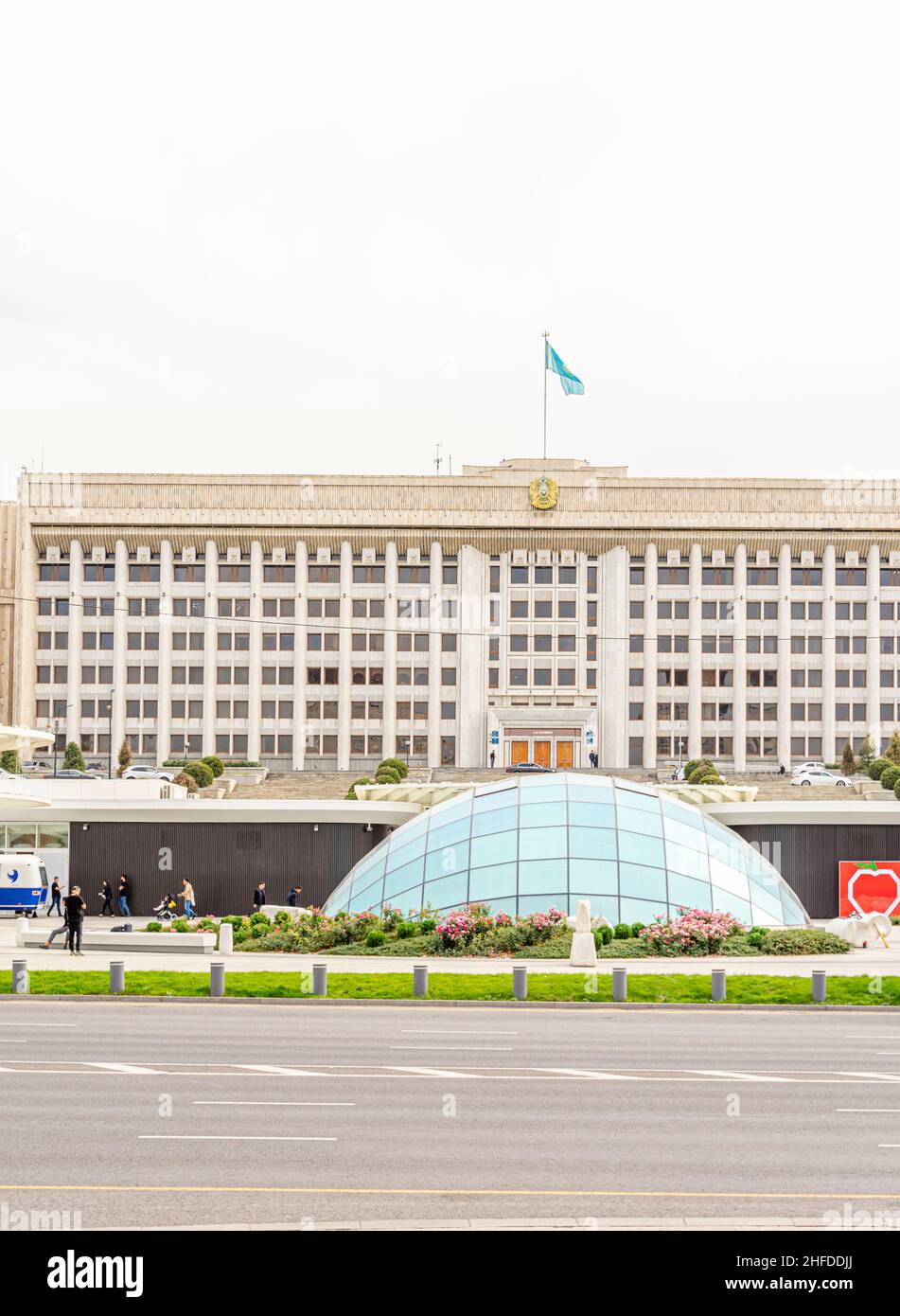 Akimat della città di Almaty. Governo, edificio del municipio di akim, Kazakhstan, Asia centrale Foto Stock