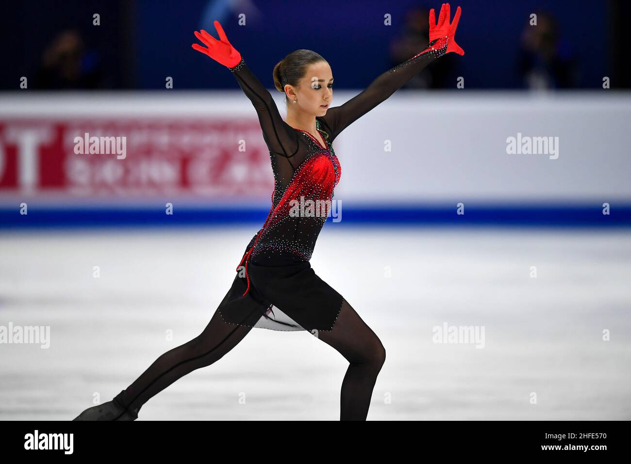 Tallinn, Estonia. 15th Jan 2022. Kamila Valieva di Russia si esibisce durante il programma gratuito delle donne al Campionato europeo di pattinaggio a figure ISU di Tallinn, Estonia, 15 gennaio 2022. Credit: Sergei Stepanov/Xinhua/Alamy Live News Foto Stock Tallinn, Estonia. 15th Jan 2022. Kamila Valieva di Russia si esibisce durante il programma gratuito delle donne al Campionato europeo di pattinaggio a figure ISU di Tallinn, Estonia, 15 gennaio 2022. Credit: Sergei Stepanov/Xinhua/Alamy Live News Foto Stock