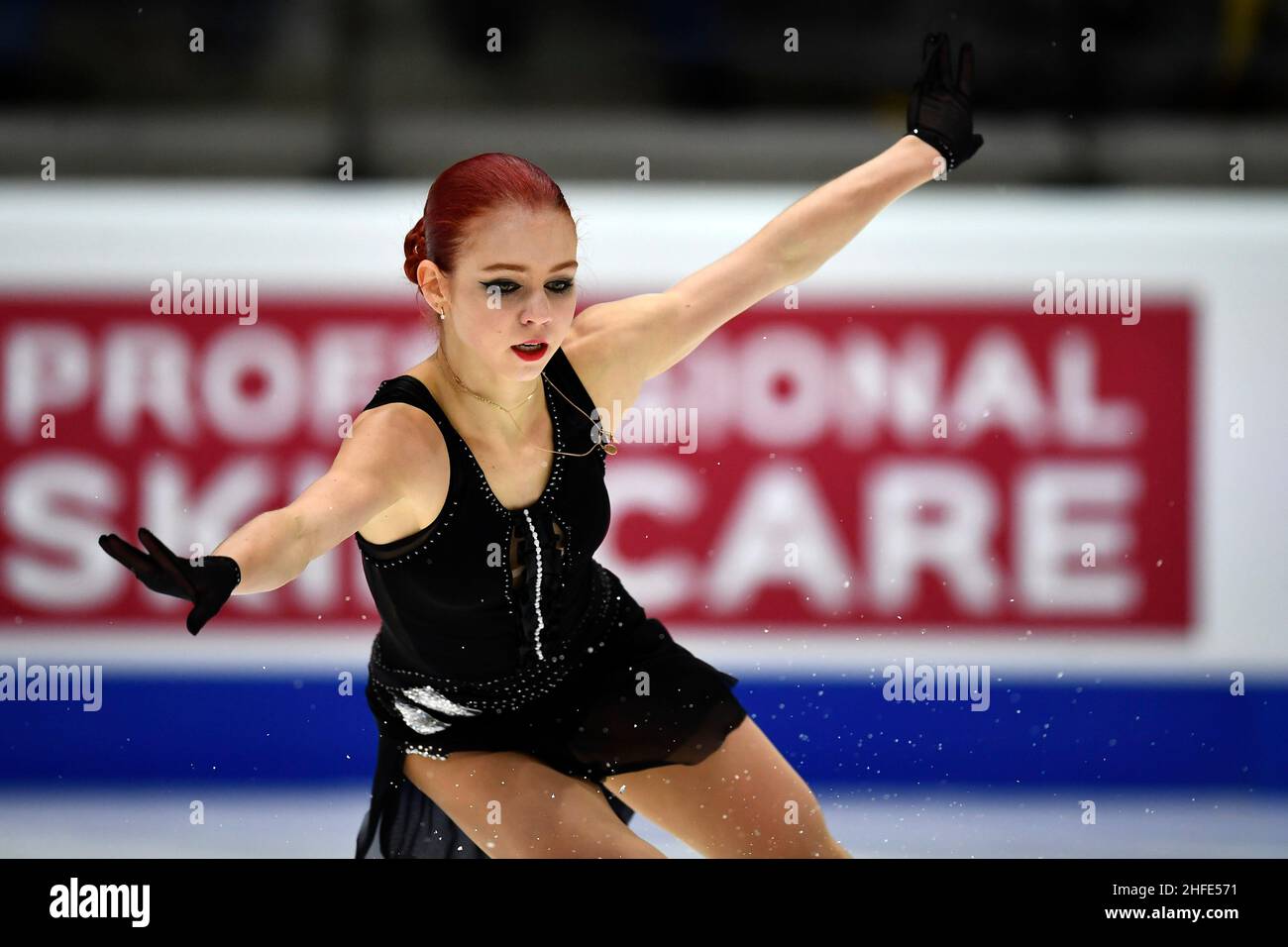 Tallinn, Estonia. 15th Jan 2022. Alexandra Trusova di Russia si esibisce durante il programma gratuito delle donne al Campionato europeo di pattinaggio a figure ISU di Tallinn, Estonia, 15 gennaio 2022. Credit: Sergei Stepanov/Xinhua/Alamy Live News Foto Stock Tallinn, Estonia. 15th Jan 2022. Alexandra Trusova di Russia si esibisce durante il programma gratuito delle donne al Campionato europeo di pattinaggio a figure ISU di Tallinn, Estonia, 15 gennaio 2022. Credit: Sergei Stepanov/Xinhua/Alamy Live News Foto Stock