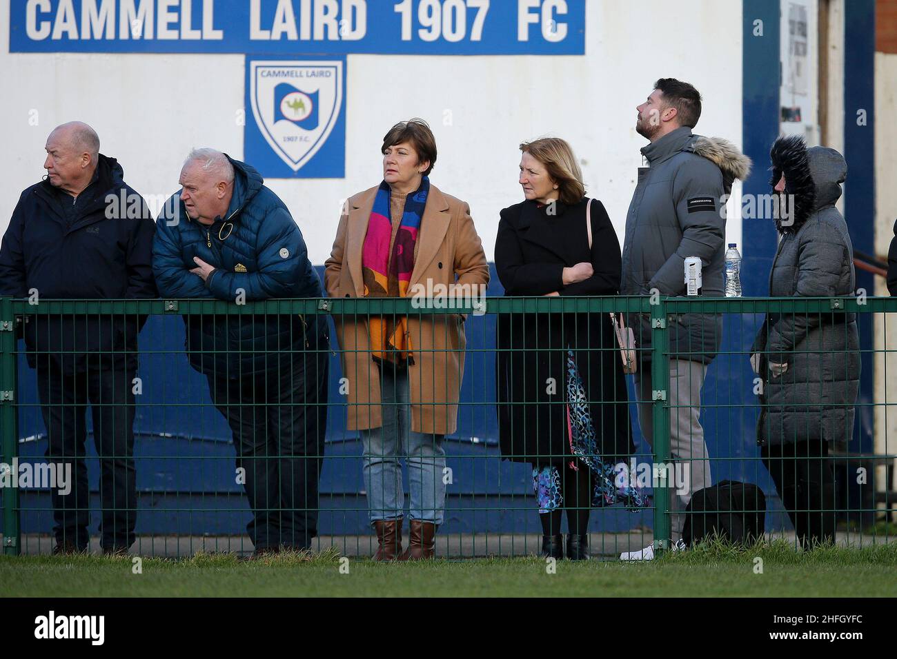 La partita della fa National Sunday Cup tra il Dock AFC e il Campfield FC alla Prahbu Ventures Ltd. Arena di Camell Laird FC, Birkenhead domenica 16th gennaio 202 Foto Stock