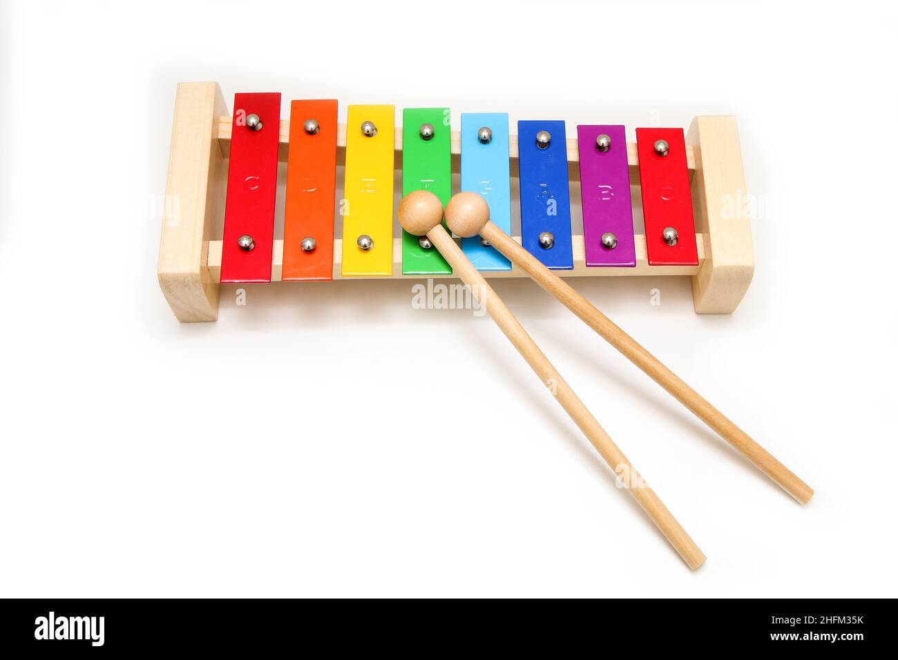 Lo xilofono di base per i bambini per imparare a suonare la musica  semplice. Isolato su sfondo bianco Foto stock - Alamy
