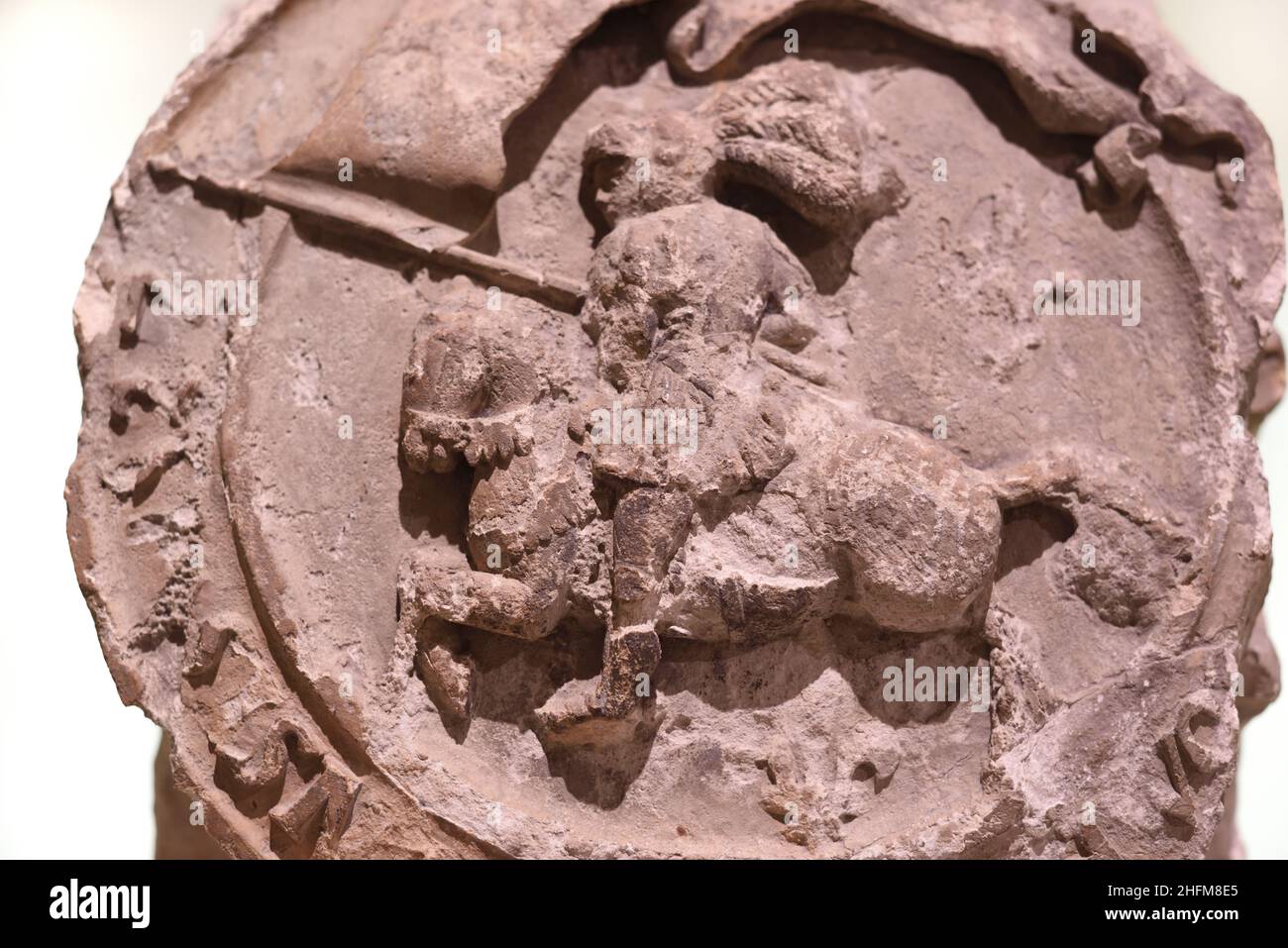 Simon III de Montfort (1117-81) il grassetto, Conte di Evreux (1140-81) pietra Carving da Abbazia o Chiesa di Saint-Sauveur (1527) Evreux Normandia Francia Foto Stock