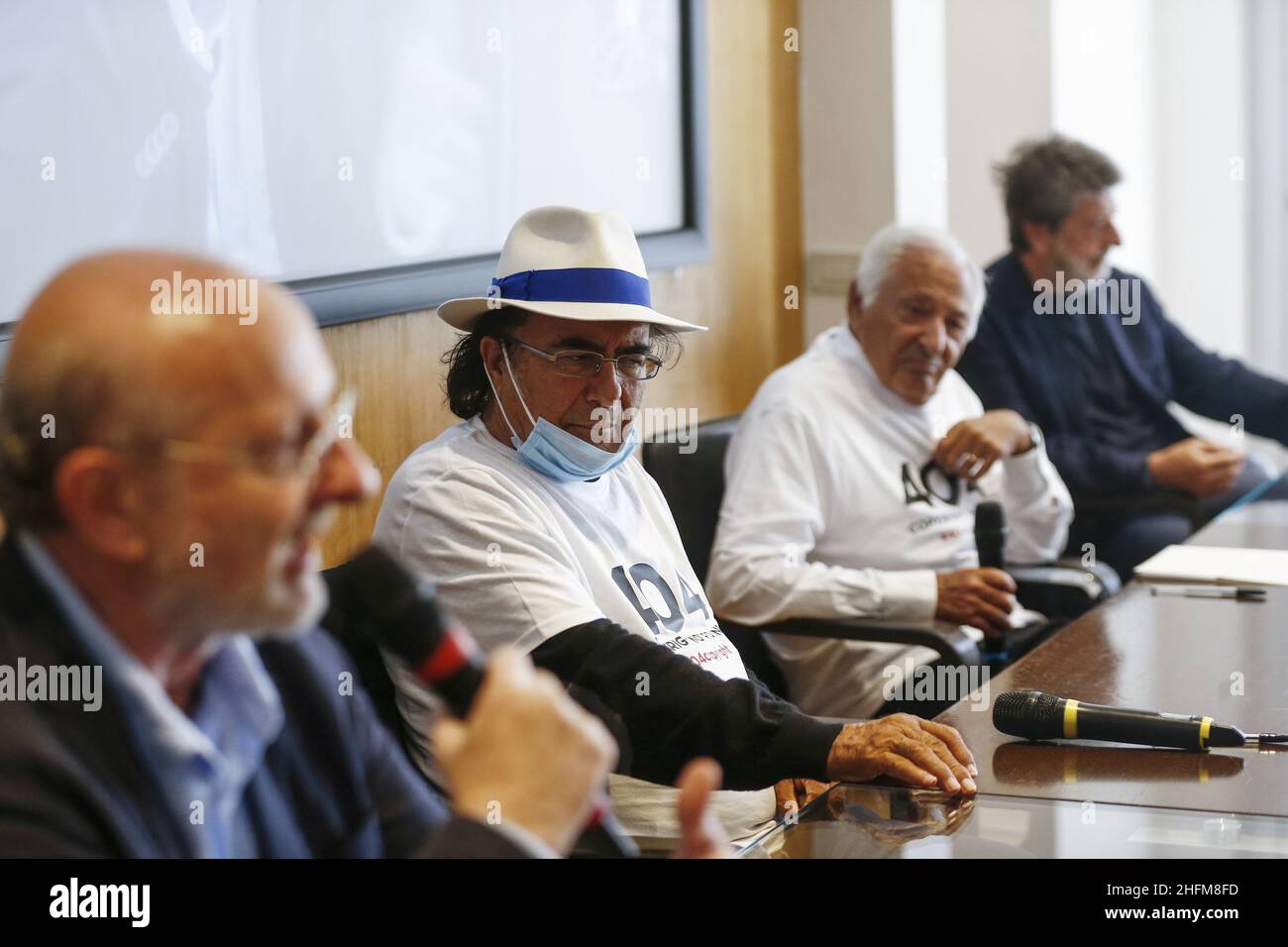 Cecilia Fabiano/LaPresse 09 giugno 2020 Roma (Italia) News Conferenza stampa per il diritto al copyright nel Pic: Stefano Mannucci , al Bano , Mogol , Andrea Purgatori Foto Stock