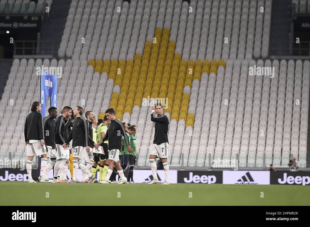 LaPresse - Fabio Ferrari 11 luglio 2020 Torino, Italia sport soccer Juventus FC vs Atalanta - Campionato Italiano Calcio League A TIM 2019/2020 - Stadio Allianz. Nelle squadre pic su Field.Cristiano Ronaldo (Juventus F.C.); Foto Stock