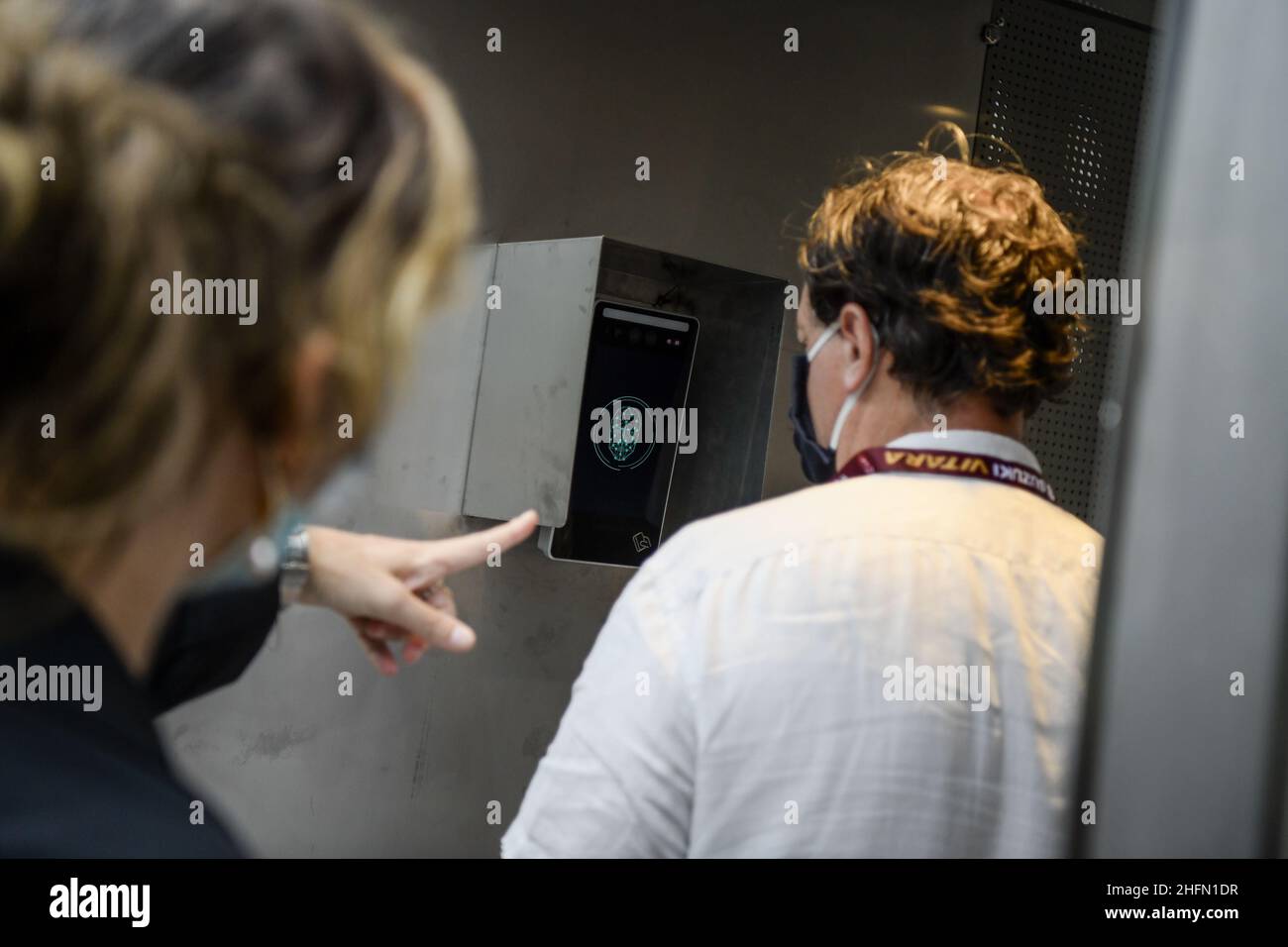 Marco Alpozzi/LaPresse 22 luglio 2020 Torino, Italia sport soccer Torino Vs Hellas Verona - Campionato Italiano di Calcio Lega A TIM 2019/2020 - Stadio Olimpico Grande Torino nella foto: Lo Stadio Olimpico Grande Torino è la prima Serie A ad installare e testare il nuovo ‘Feel Safe’ Sistema, a partire da stasera con Torino-Verona, per il mondo post-COVID. Foto Stock