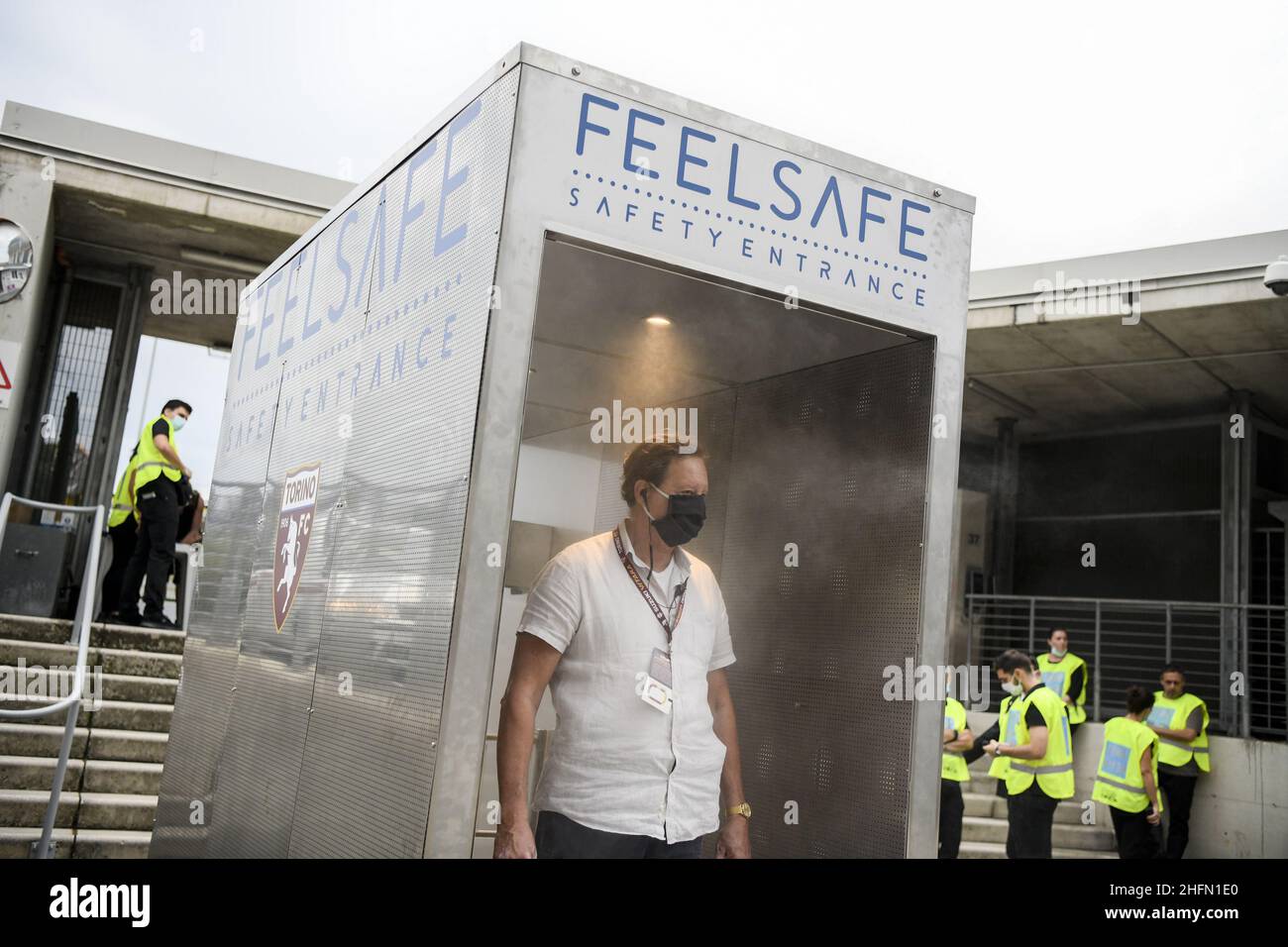 Marco Alpozzi/LaPresse 22 luglio 2020 Torino, Italia sport soccer Torino Vs Hellas Verona - Campionato Italiano di Calcio Lega A TIM 2019/2020 - Stadio Olimpico Grande Torino nella foto: Lo Stadio Olimpico Grande Torino è la prima Serie A ad installare e testare il nuovo ‘Feel Safe’ Sistema, a partire da stasera con Torino-Verona, per il mondo post-COVID. Foto Stock