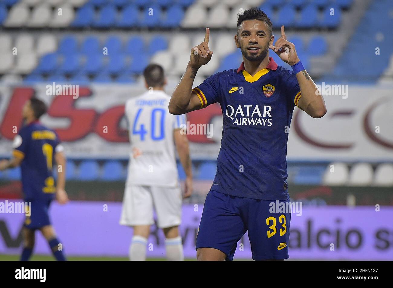 Fabio Rossi/AS Roma/LaPresse 22/07/2020 Ferrara (Italia) Sport Soccer Spal-Roma Campionato Italiano Calcio Serie A Tim 2019/2020 - Stadio Paolo Mazza nella foto: Bruno Peres celebra l'hisgoal Foto Stock