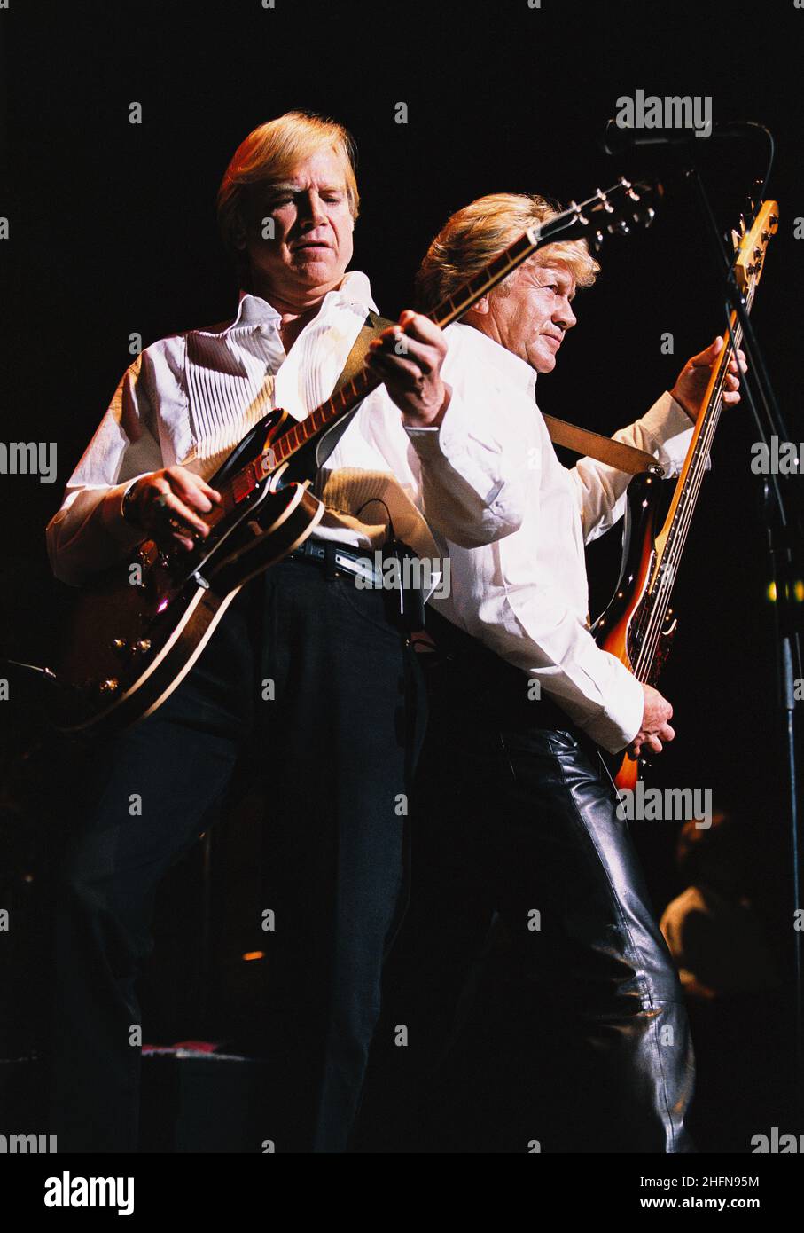 Il Moody Blues in concerto presso la Royal Albert Hall di Londra, Regno Unito. 17th maggio 2002. Foto Stock
