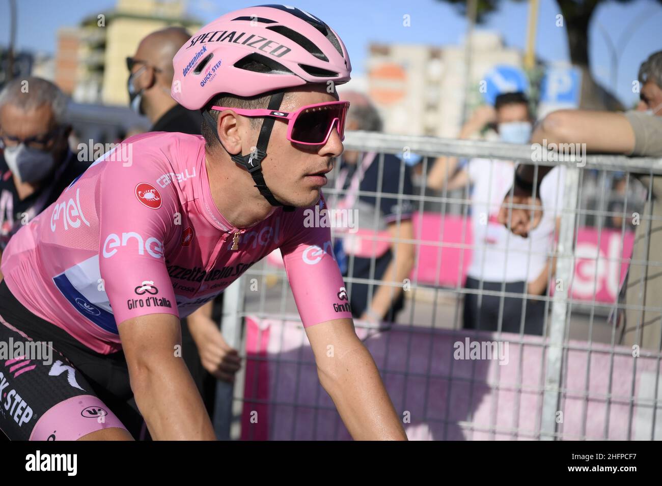 Marco Alpozzi/LaPresse 09 ottobre 2020 Italia Sport Cycling giro d'Italia 2020 - edizione 103th - Stage 7 - da Matera a Brindisi nella foto: ALMEIDA Joao, maglia rosa Foto Stock